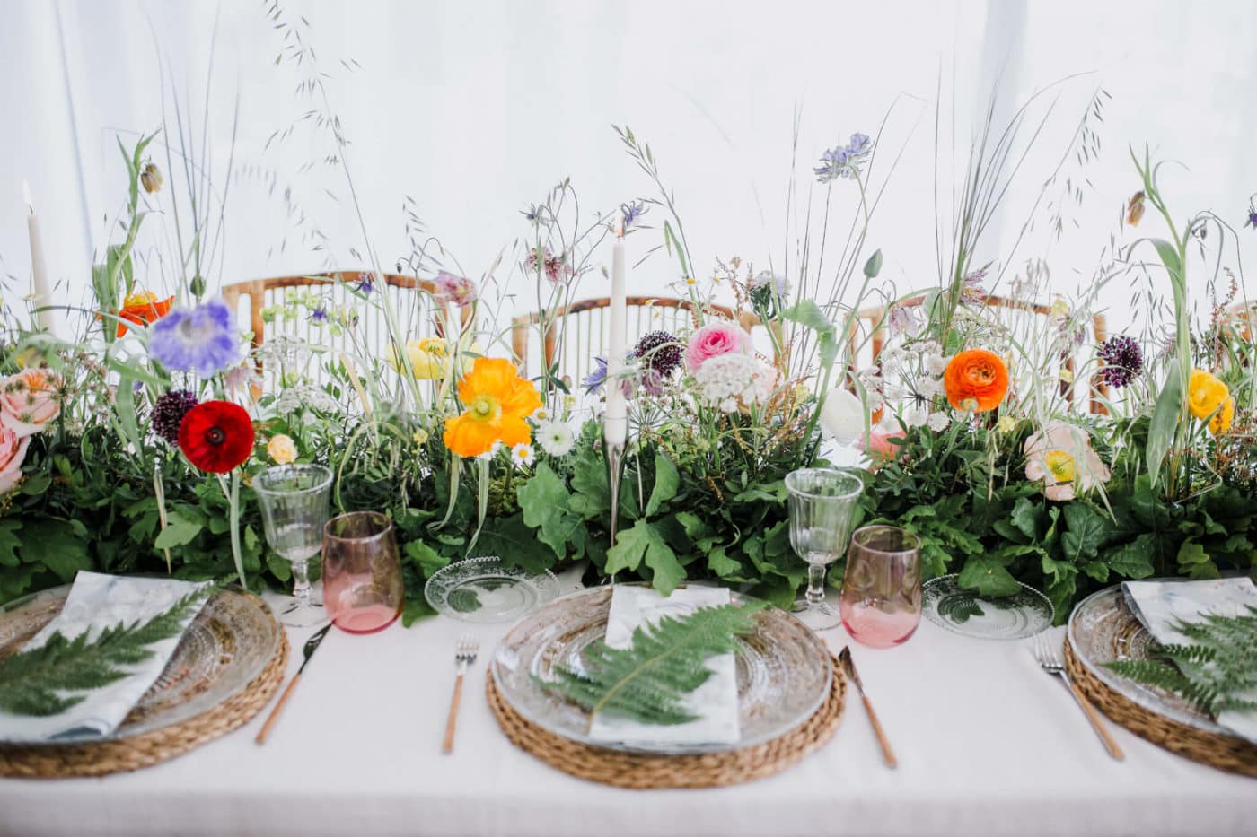 Tendencias bodas 2019 flores en la mesa