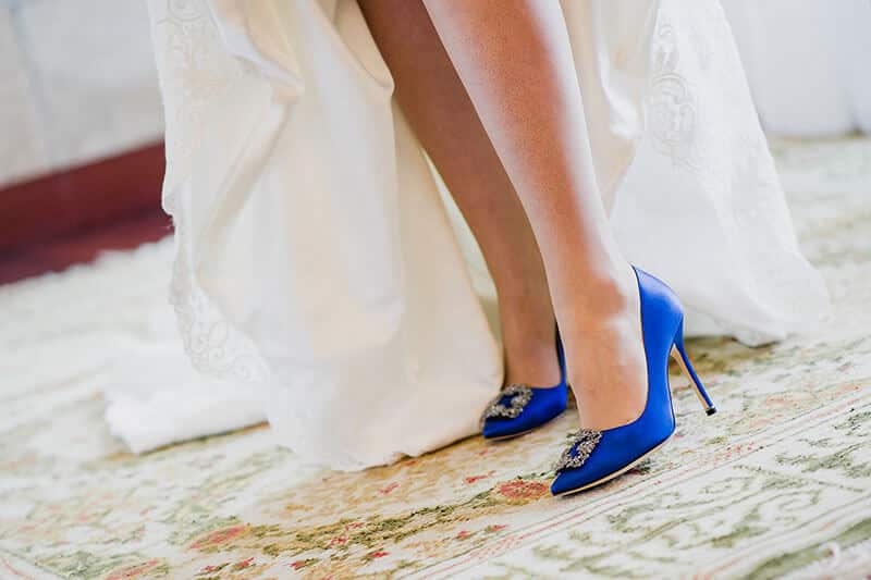 Elegir color de zapatos de novia