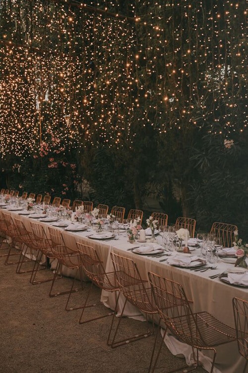 Tendencias boda 2020 luces: luces boda banquete 